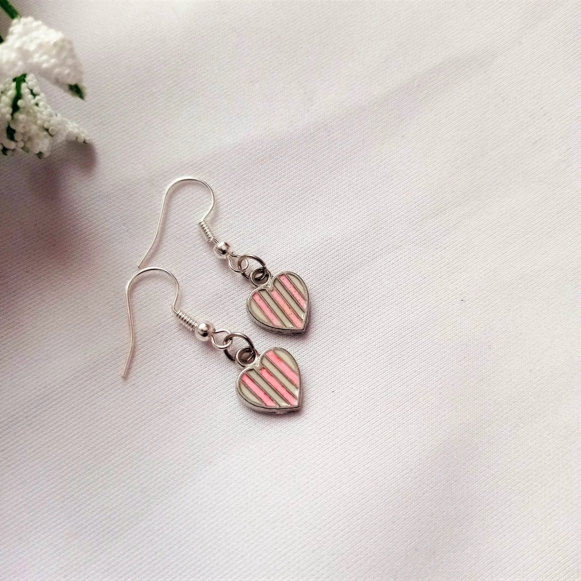 Candy Striped Hearts Earrings, Playing Cards inspired Queen of Hearts | by lovedbynlanla by Lovedbynlanla