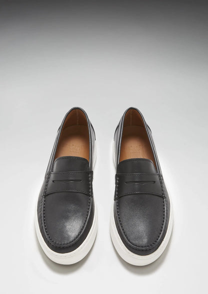 Slip-on Sneaker Loafers, black leather by Hugs & Co.