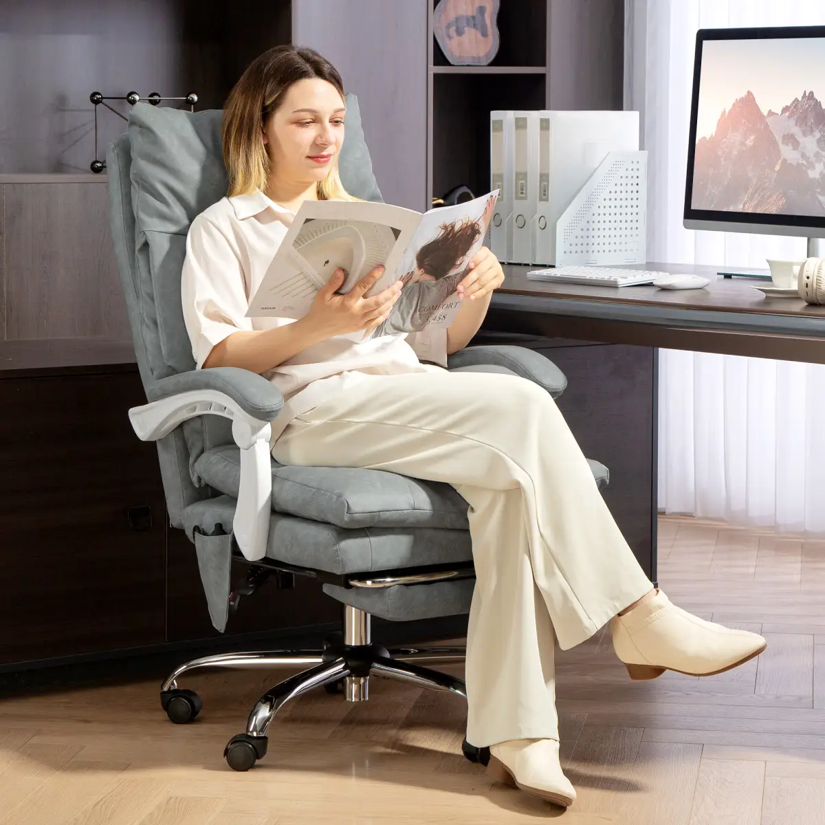 Office Chair/Massage Office Chair by N/A