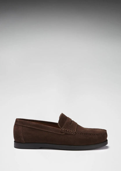 Boat Loafers, brown suede by Hugs & Co.