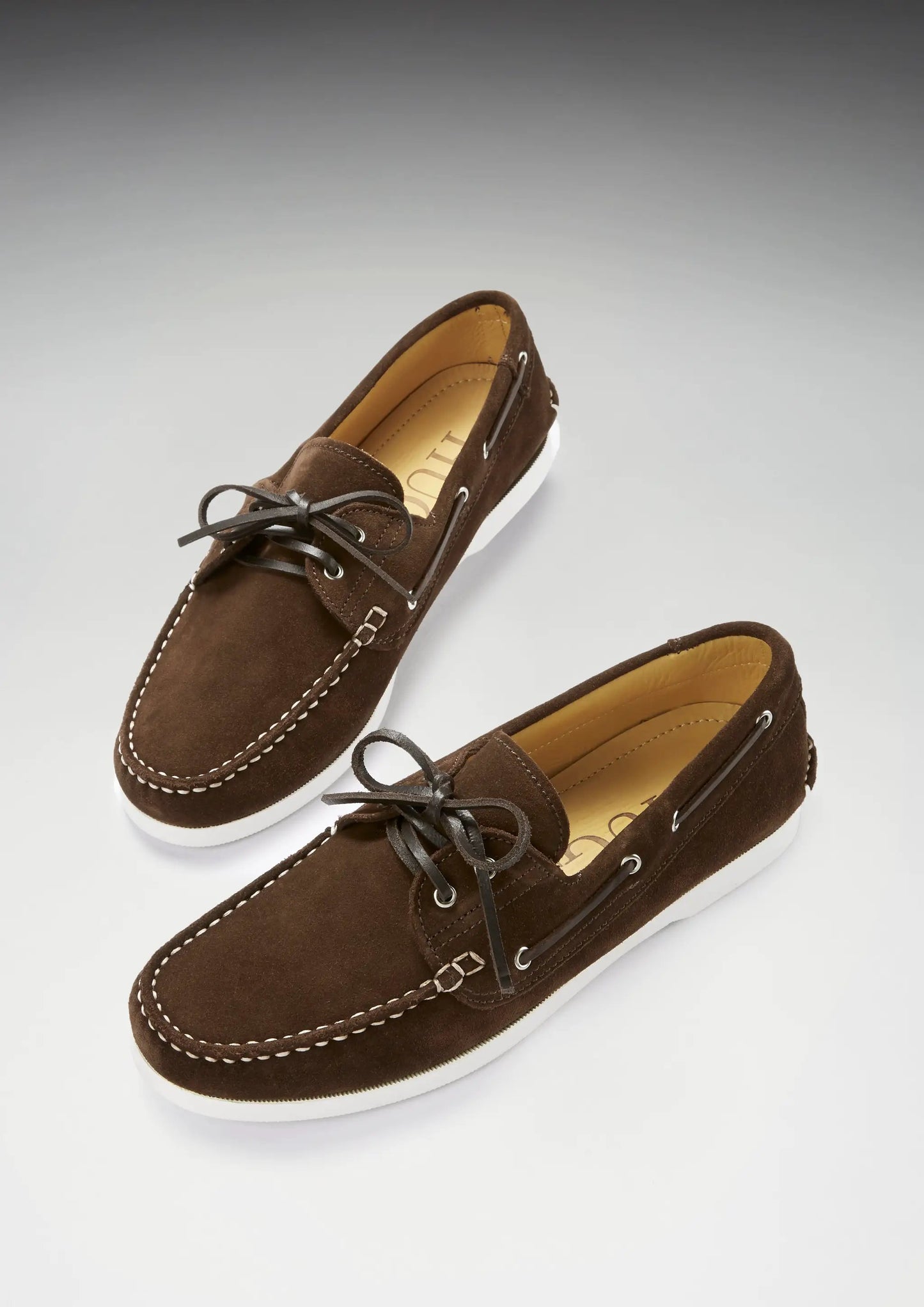 Deck Shoes, brown suede by Hugs & Co.