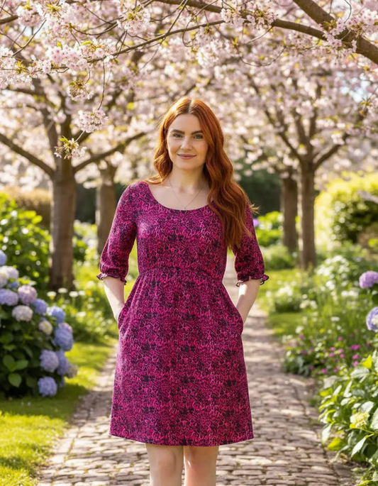 Pink Leopard Print Dress – Fitted Silhouette with Pockets | Day-to-Night Style by Stylish Mum